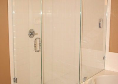 Shower door inline panel and return